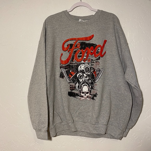 GIlden Other - NWOT- Gilden Heavy Blend sweatshirt, size XL.